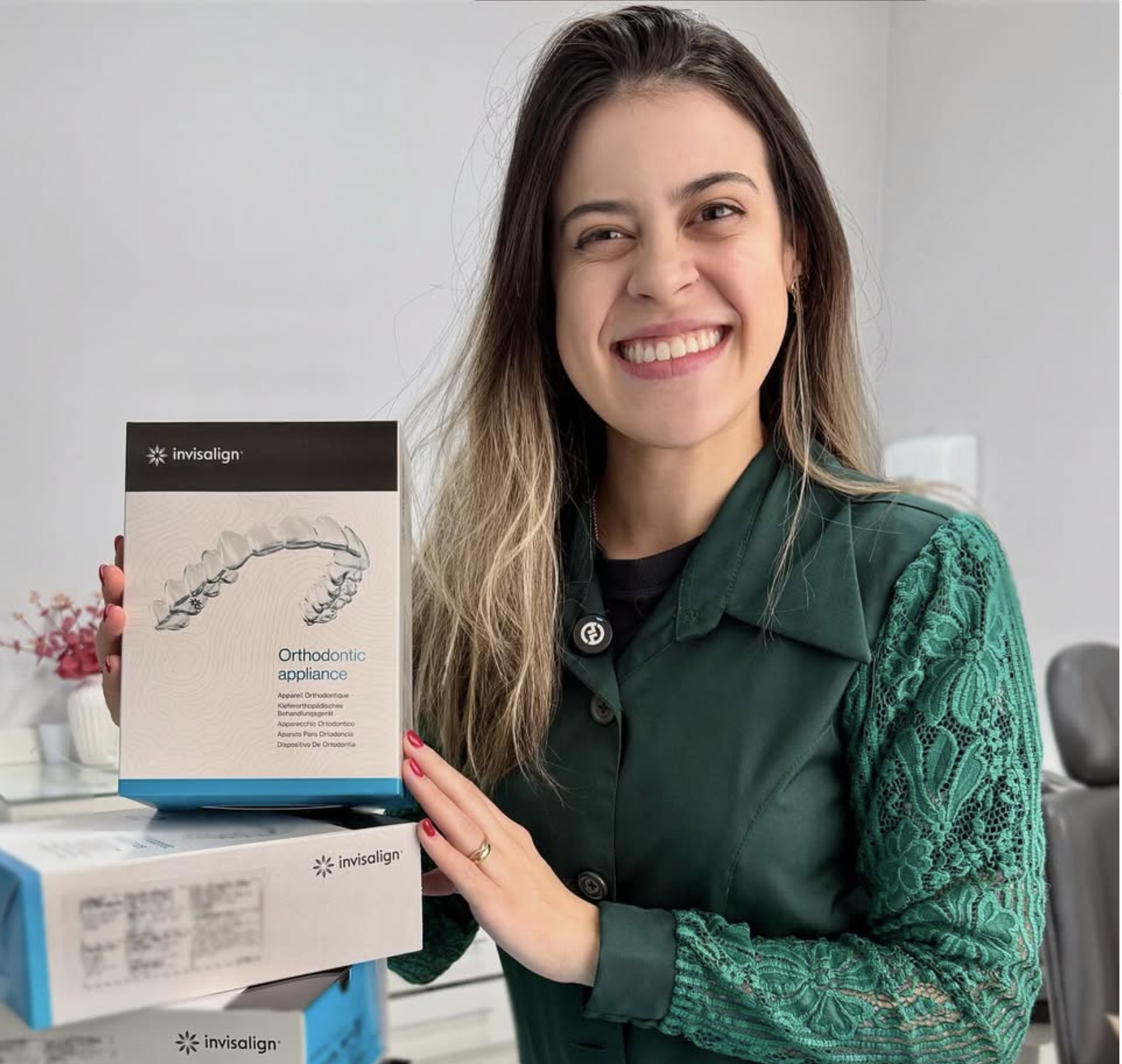 Dra. Amanda Morais CRO-SP 141738 - Dentista Especialista Campo Limpo Paulista